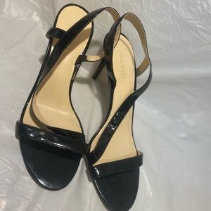 Nine West black heel shoe
